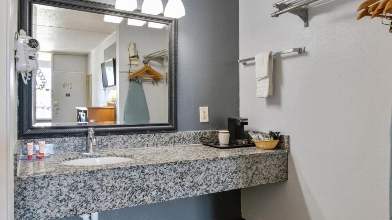 Photo of Bathroom in Lake Park
