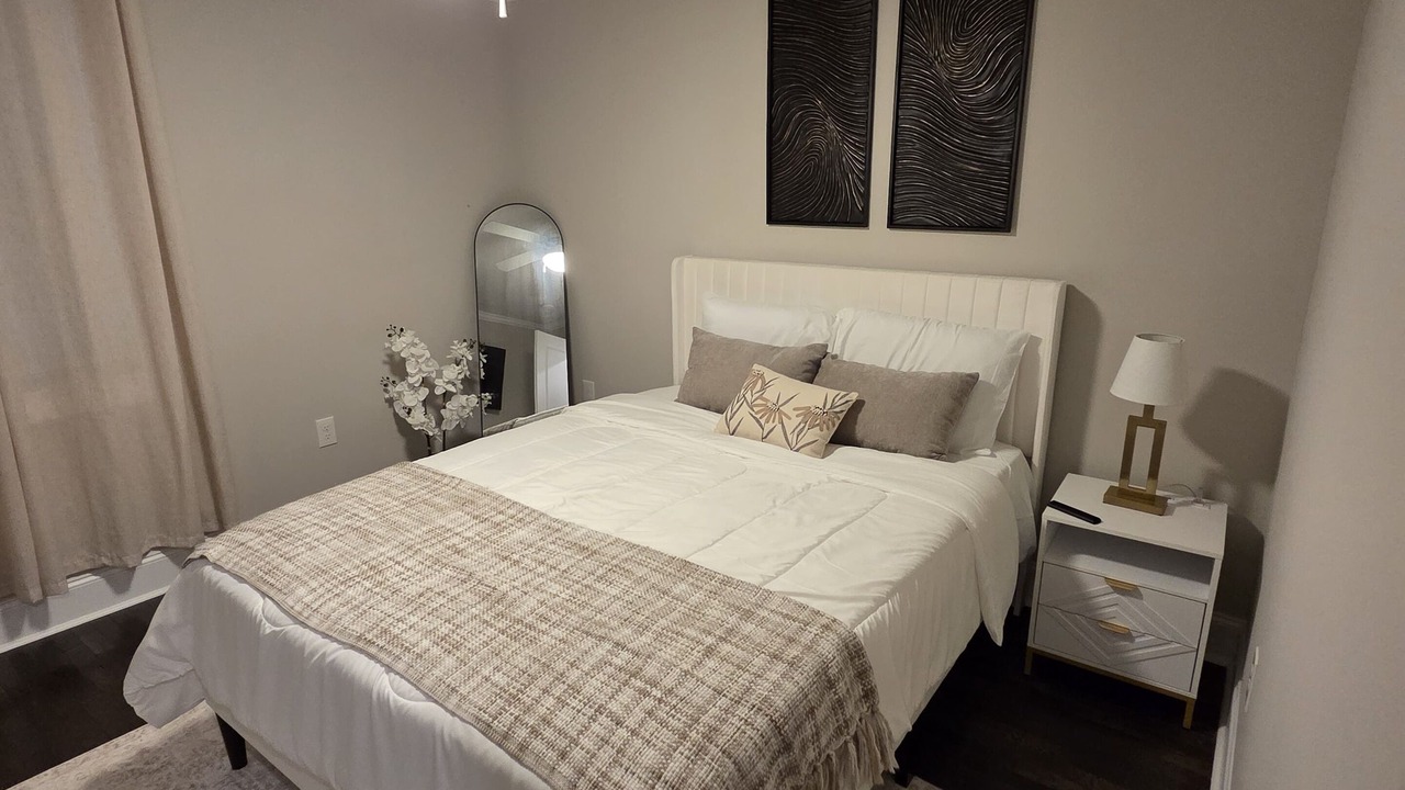 Photo of Bedroom in Mableton