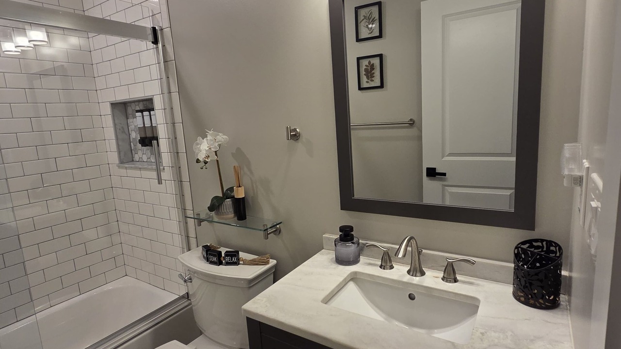 Photo of Bathroom in Mableton
