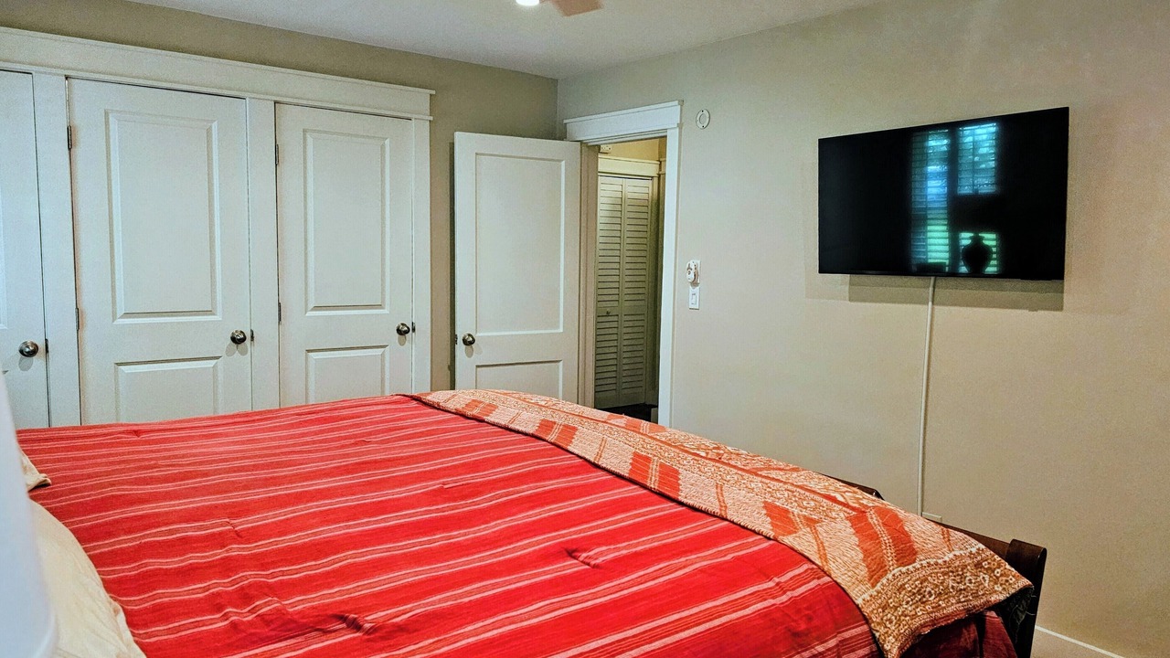 Photo of Bedroom in North Decatur