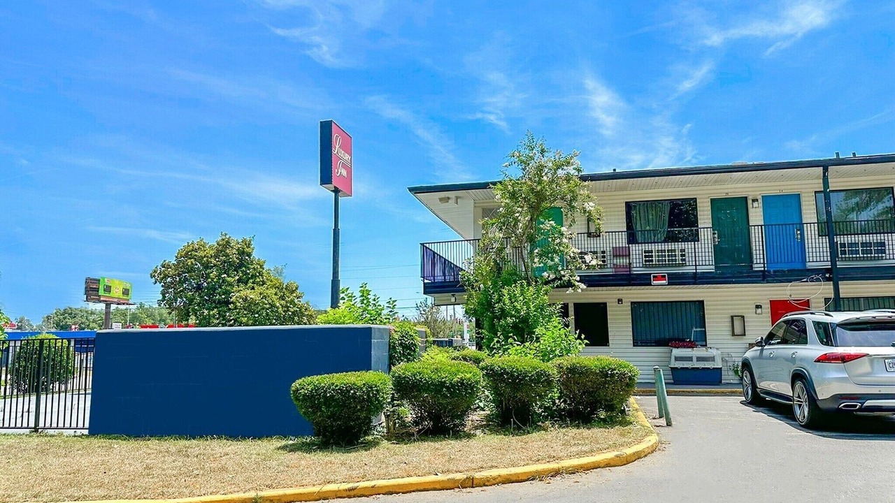 Photo of Outdoor in Albany