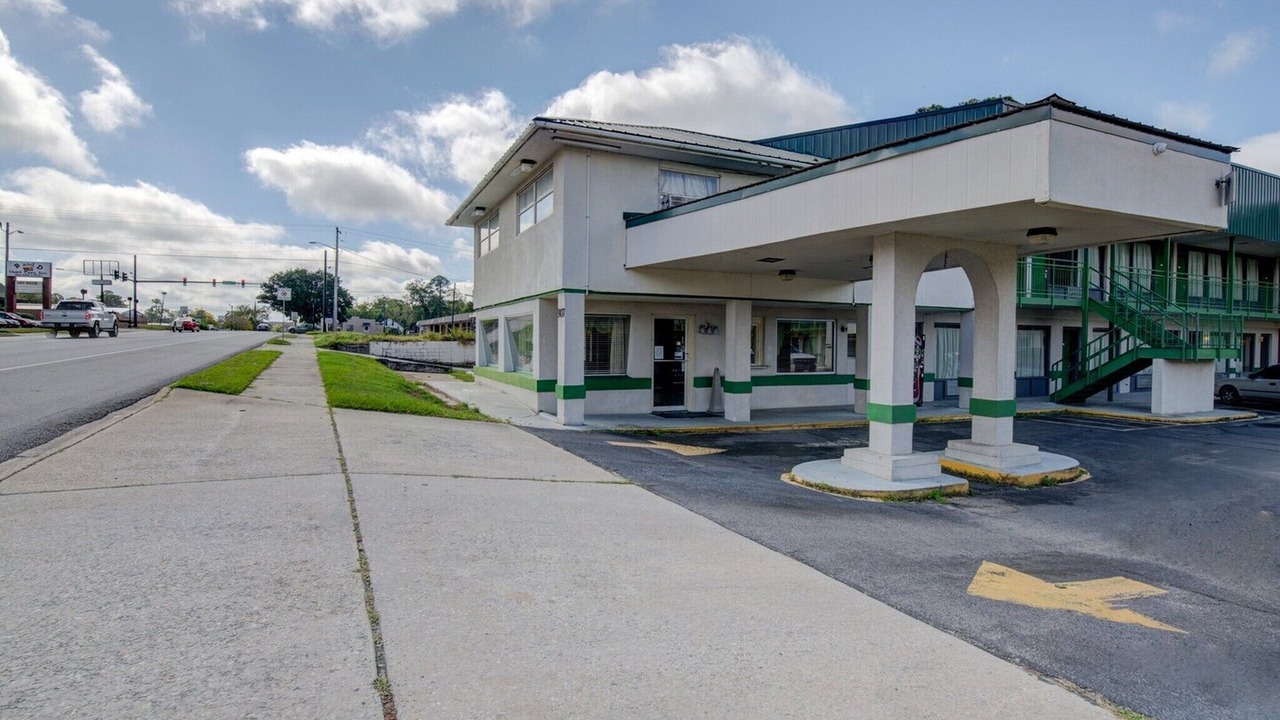 Photo of Outdoor in Douglas