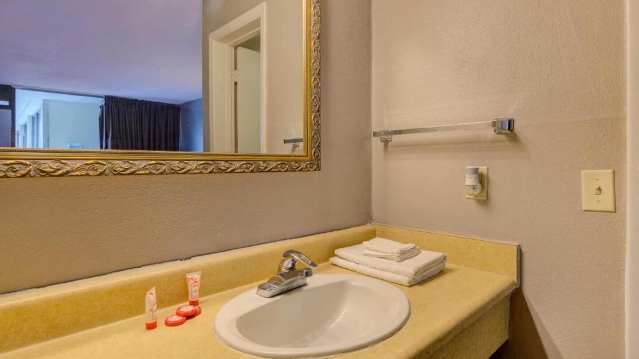 Photo of Bathroom in Douglas