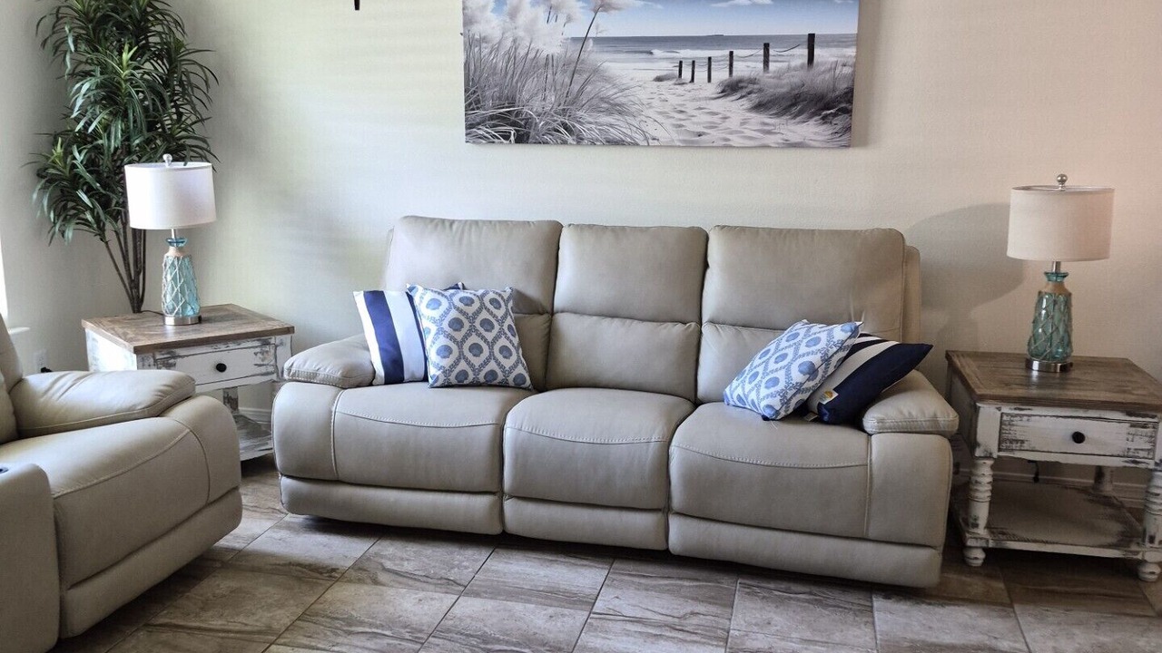 Photo of Livingroom in Ono Island