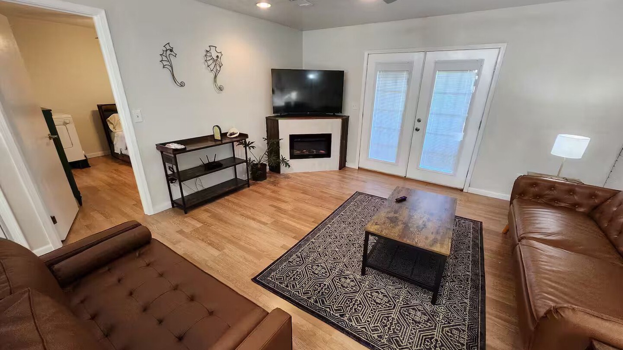 Photo of Livingroom in Lake City