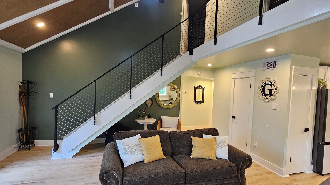 Photo of Livingroom in Harrison County