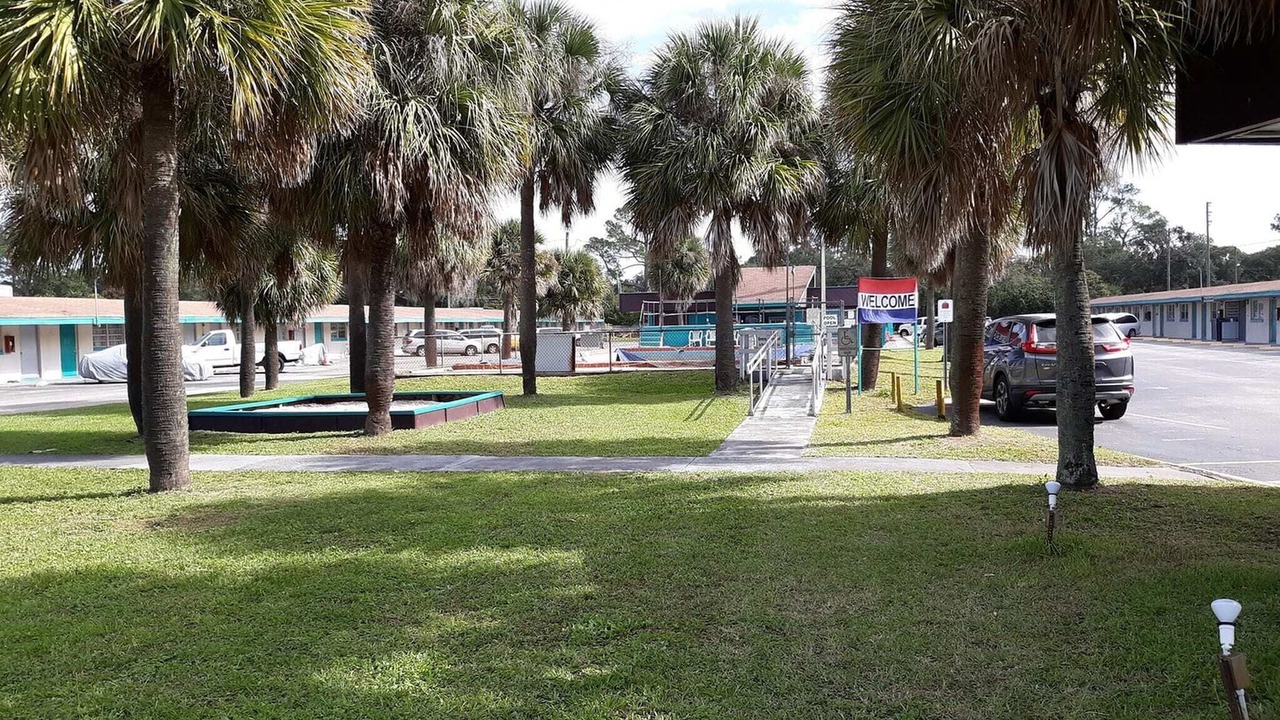 Photo of Others in Sky Lake