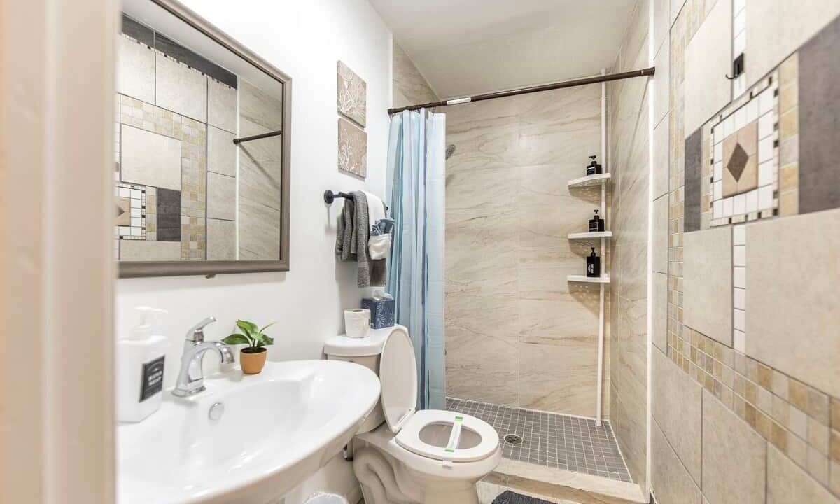 Photo of Bathroom in Fort Valley