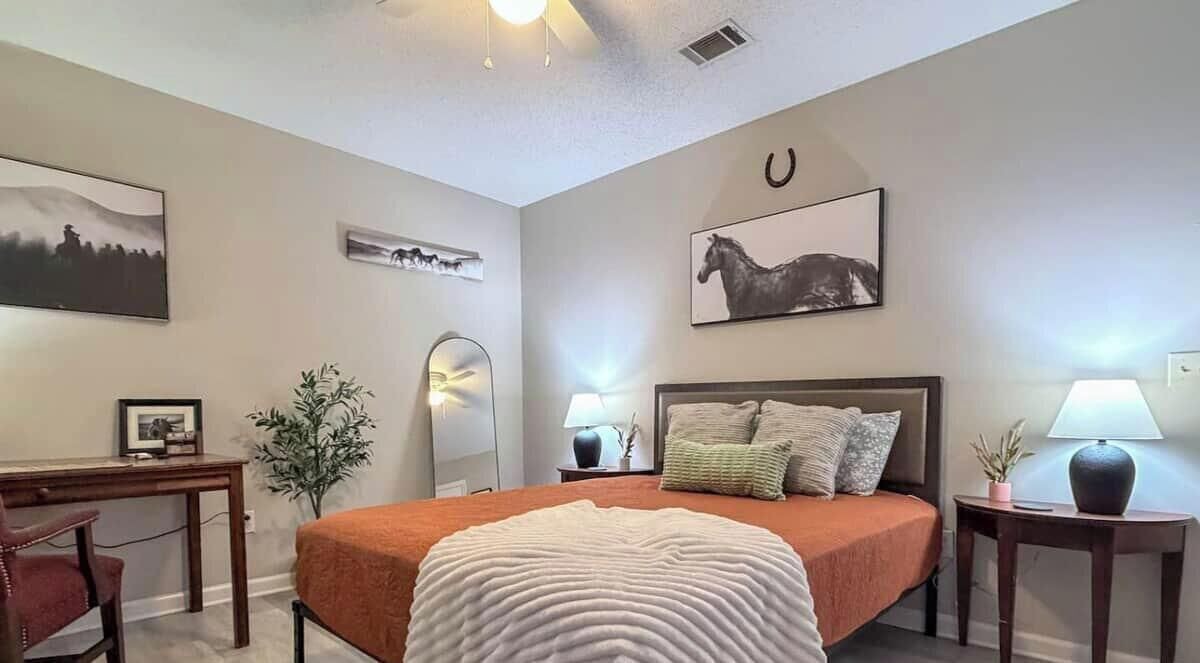 Photo of Bedroom in Hinesville