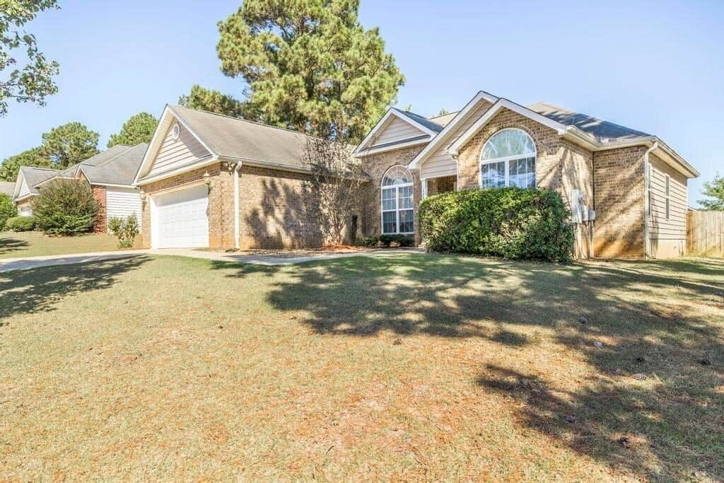 Photo of Outdoor in Kathleen