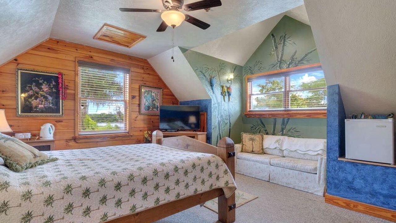 Photo of Bedroom in Lake Helen