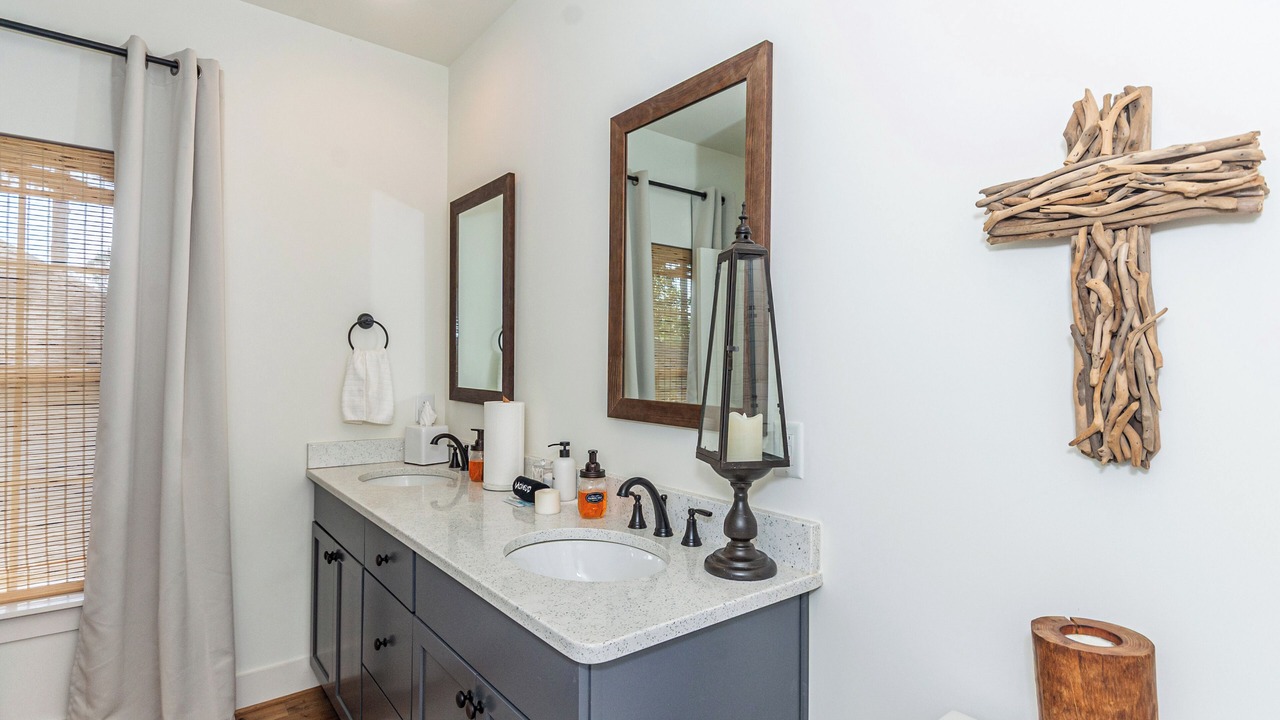 Photo of Bathroom in Tallassee