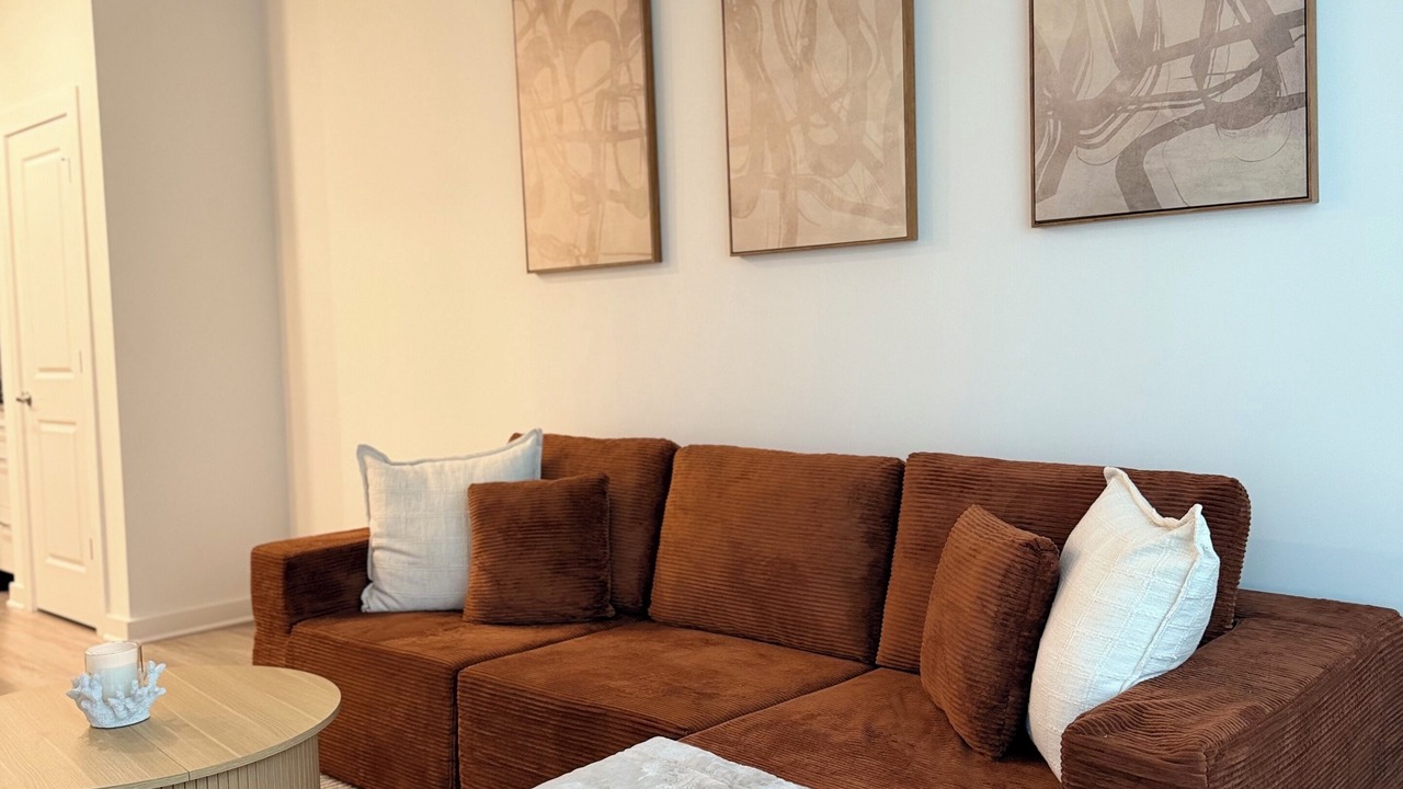 Photo of Livingroom in East Side