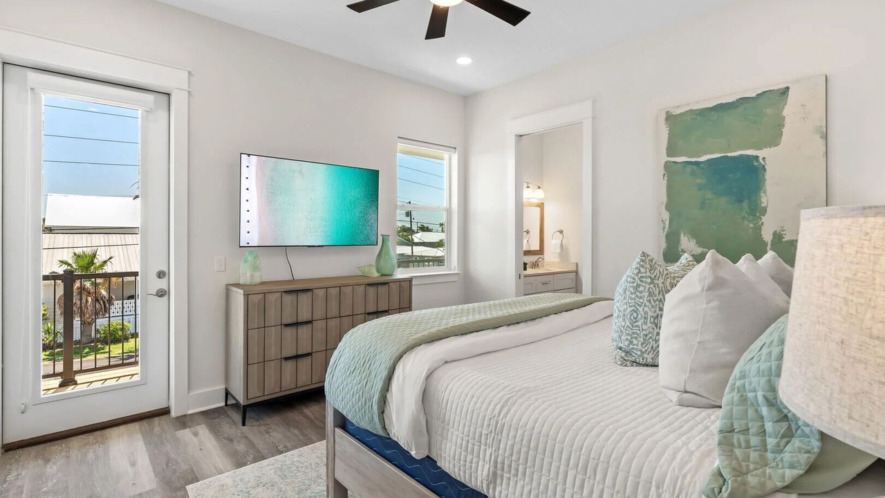 Photo of Bedroom in Kiska Beach