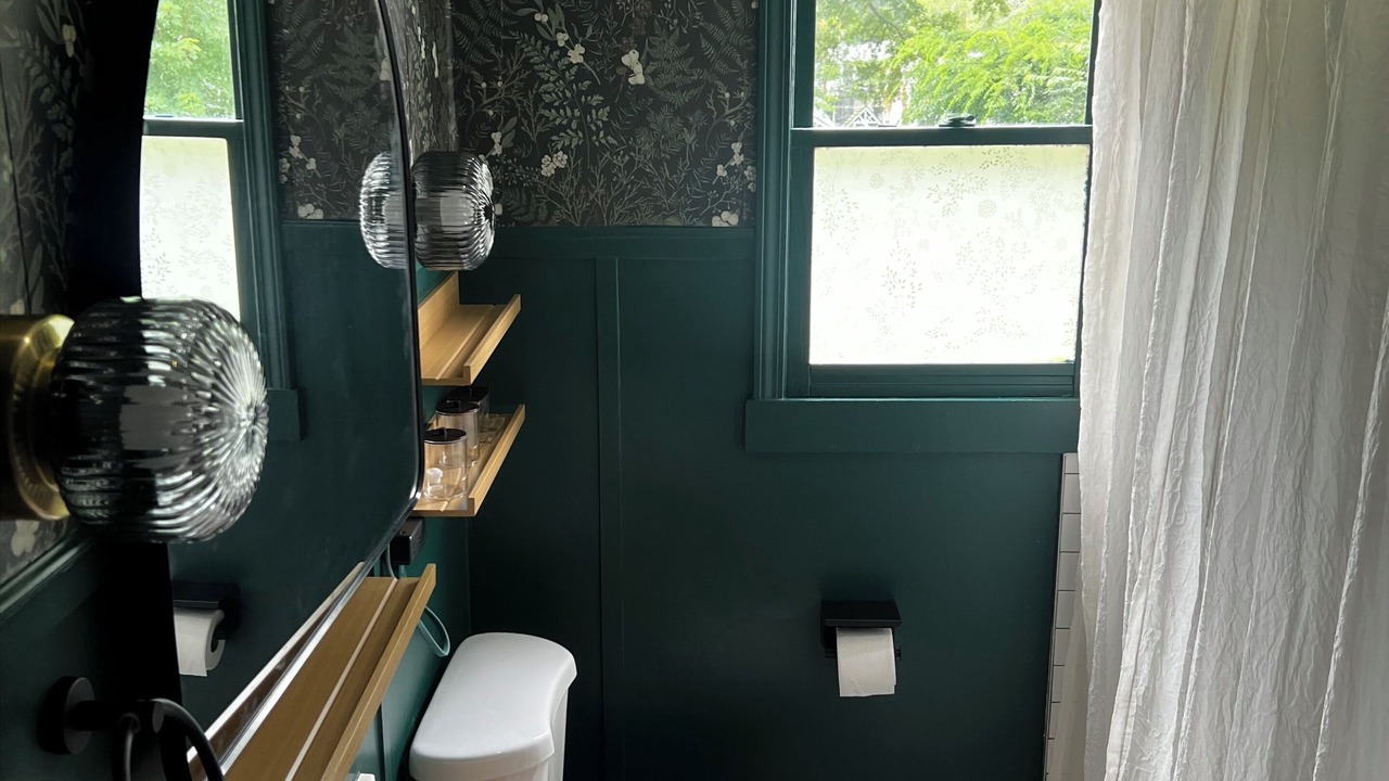 Photo of Bathroom in Westview