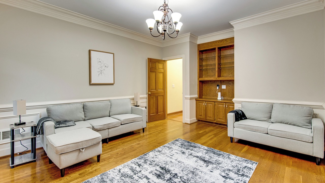 Photo of Bedroom in Northlake