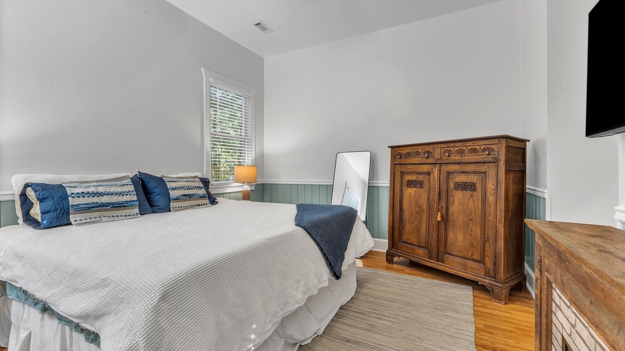 Photo of Bedroom in Dadeville