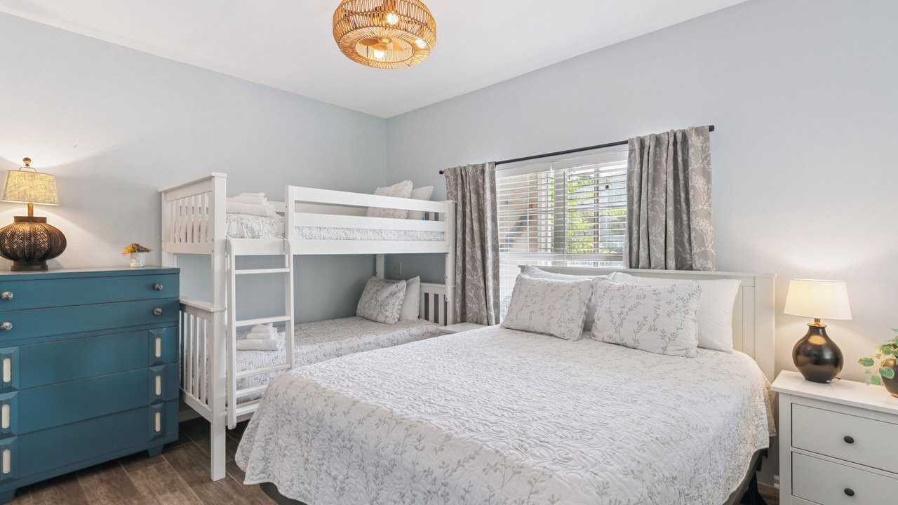 Photo of Bedroom in Saint Simons Heights