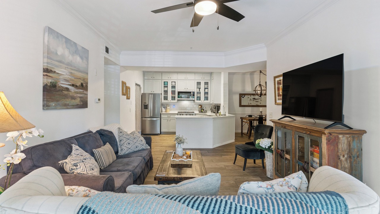 Photo of Livingroom in Saint Simons Heights