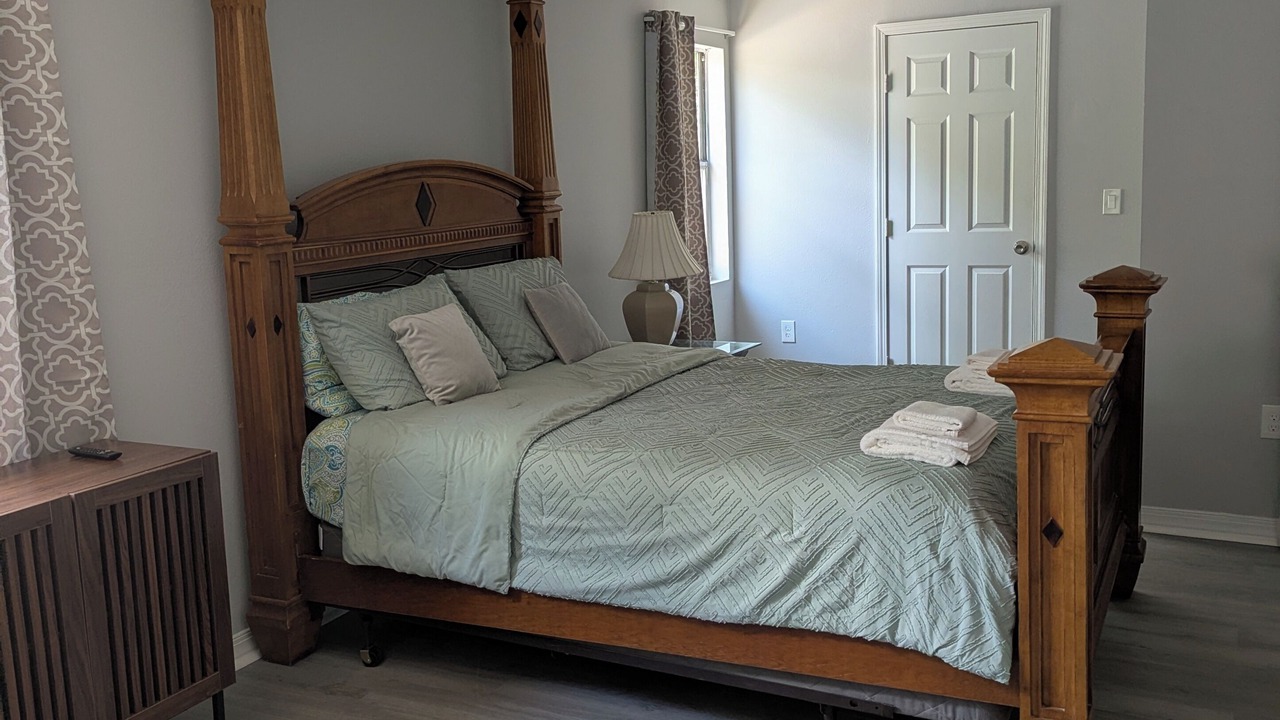 Photo of Bedroom in Cantonment