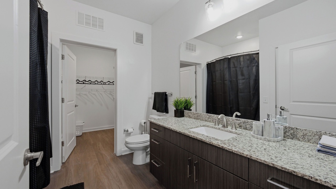 Photo of Bathroom in Boulevard Heights