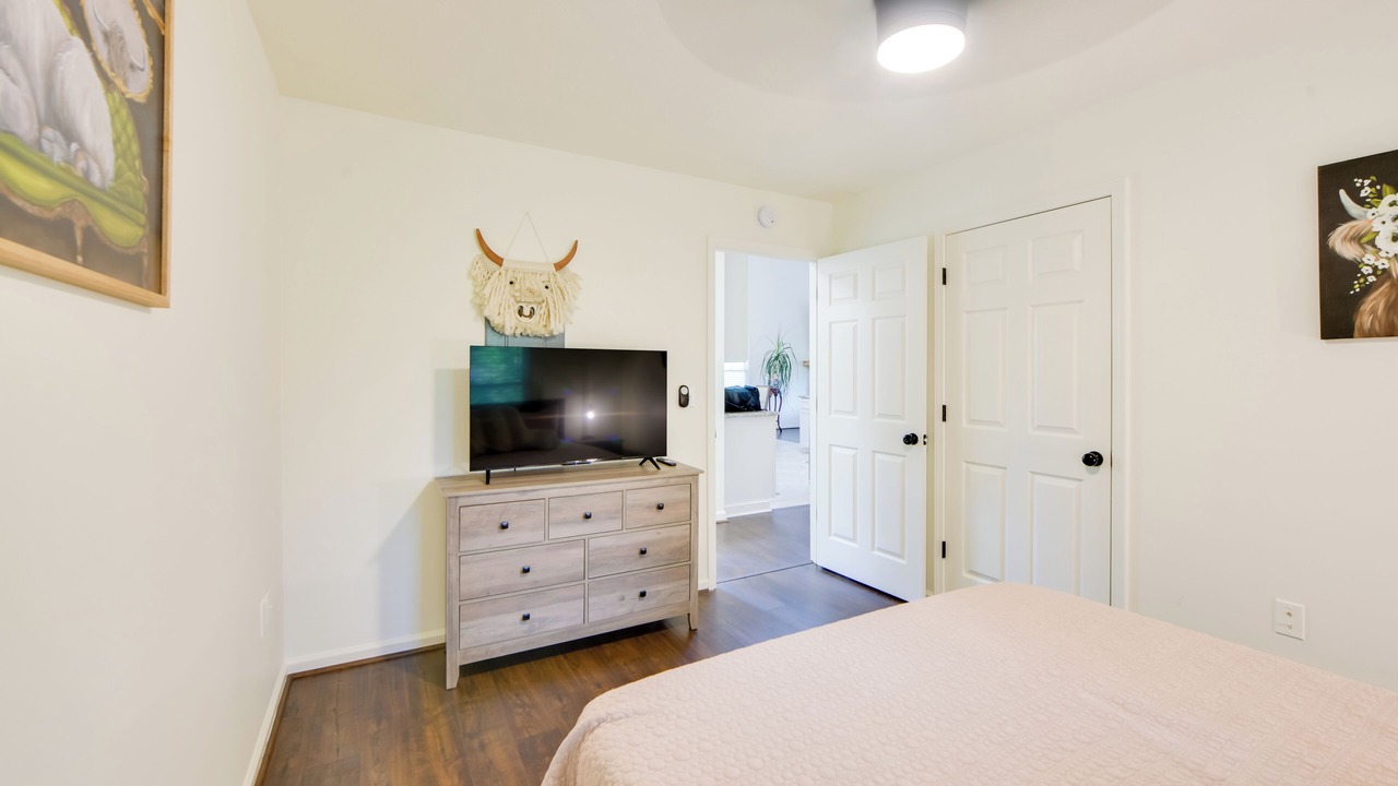 Photo of Bedroom in Dadeville