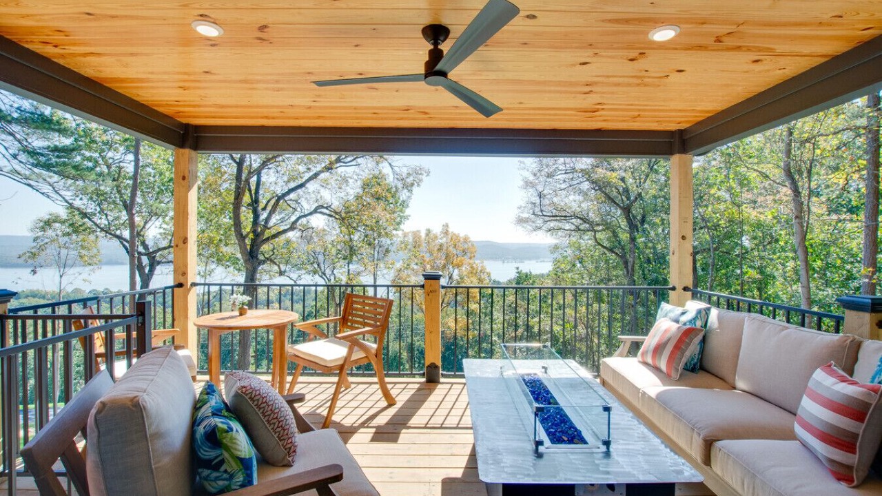 Photo of Outdoor in Groveoak