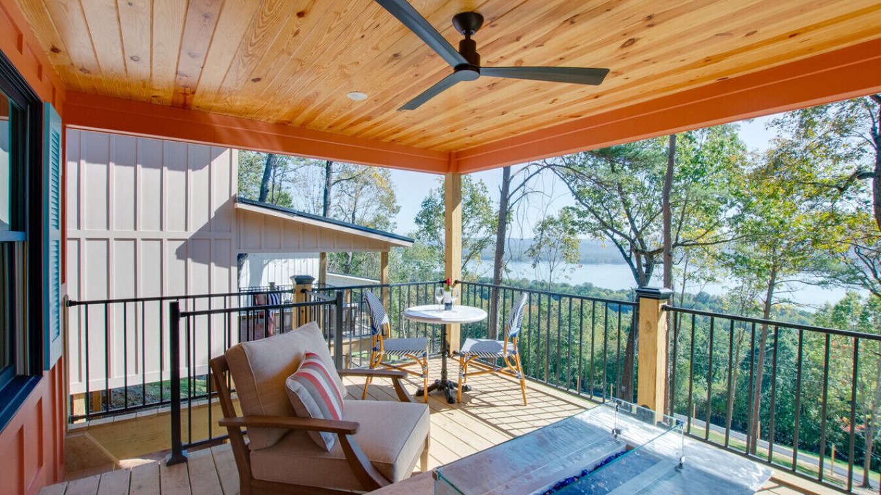 Photo of Outdoor in Groveoak