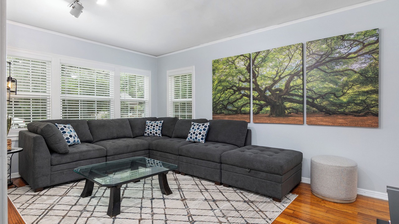 Photo of Livingroom in Gainesville