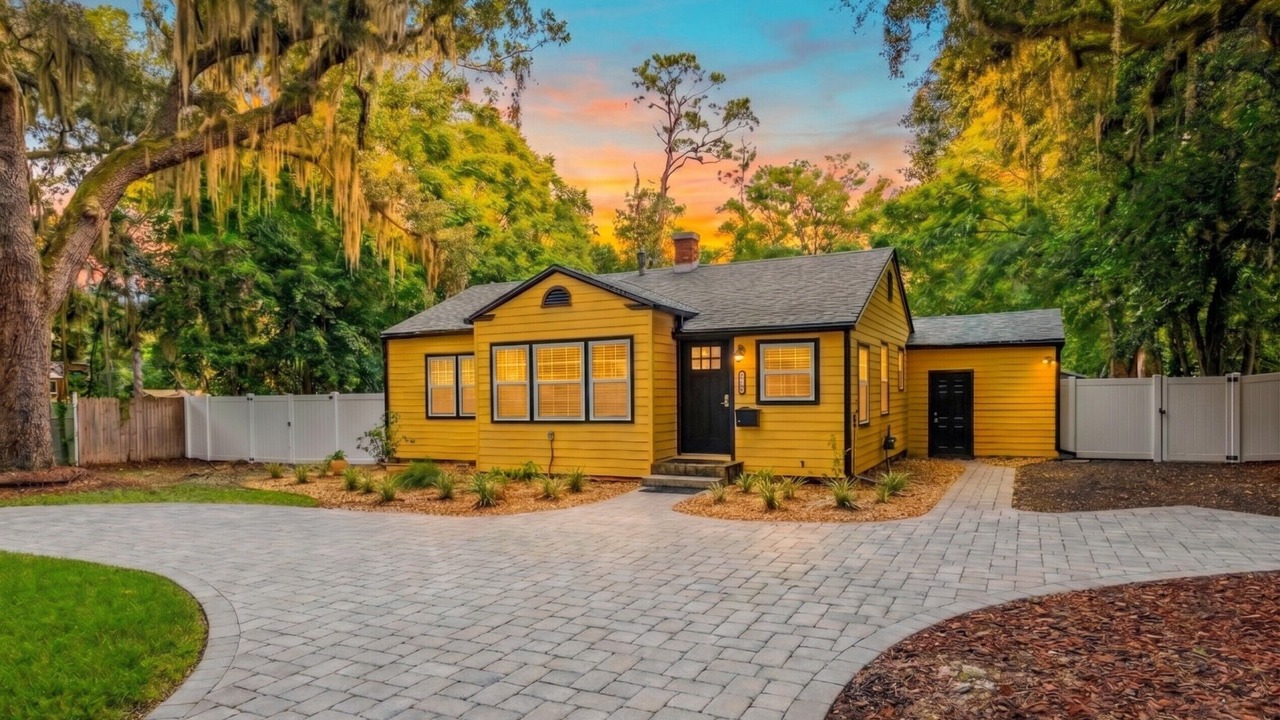 Photo of Outdoor in Gainesville