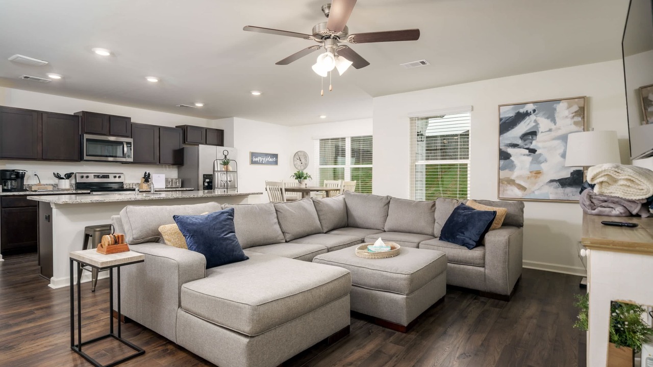 Photo of Livingroom in Tuscaloosa