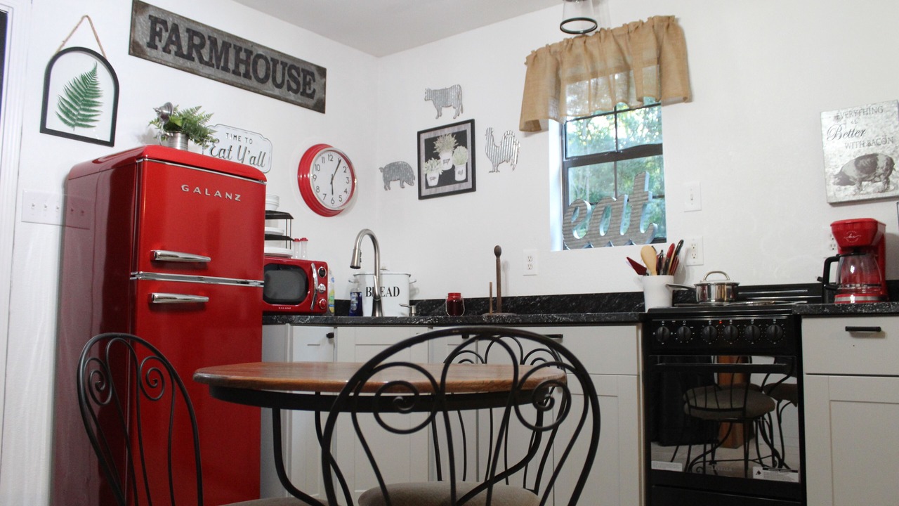 Photo of Kitchen in Saucier