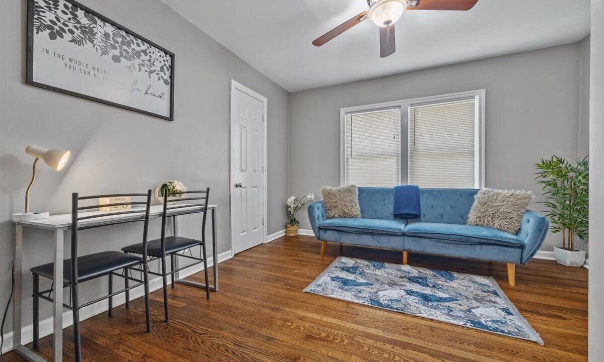 Photo of Livingroom in Belvedere Park