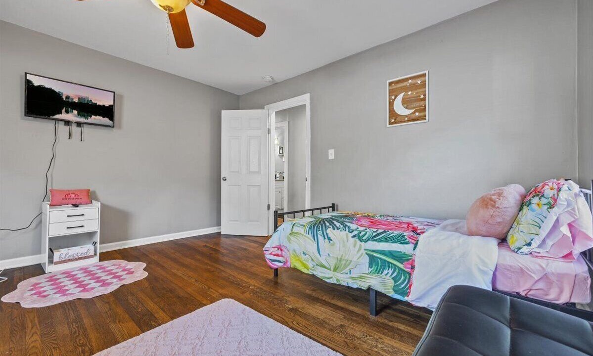 Photo of Bedroom in Belvedere Park