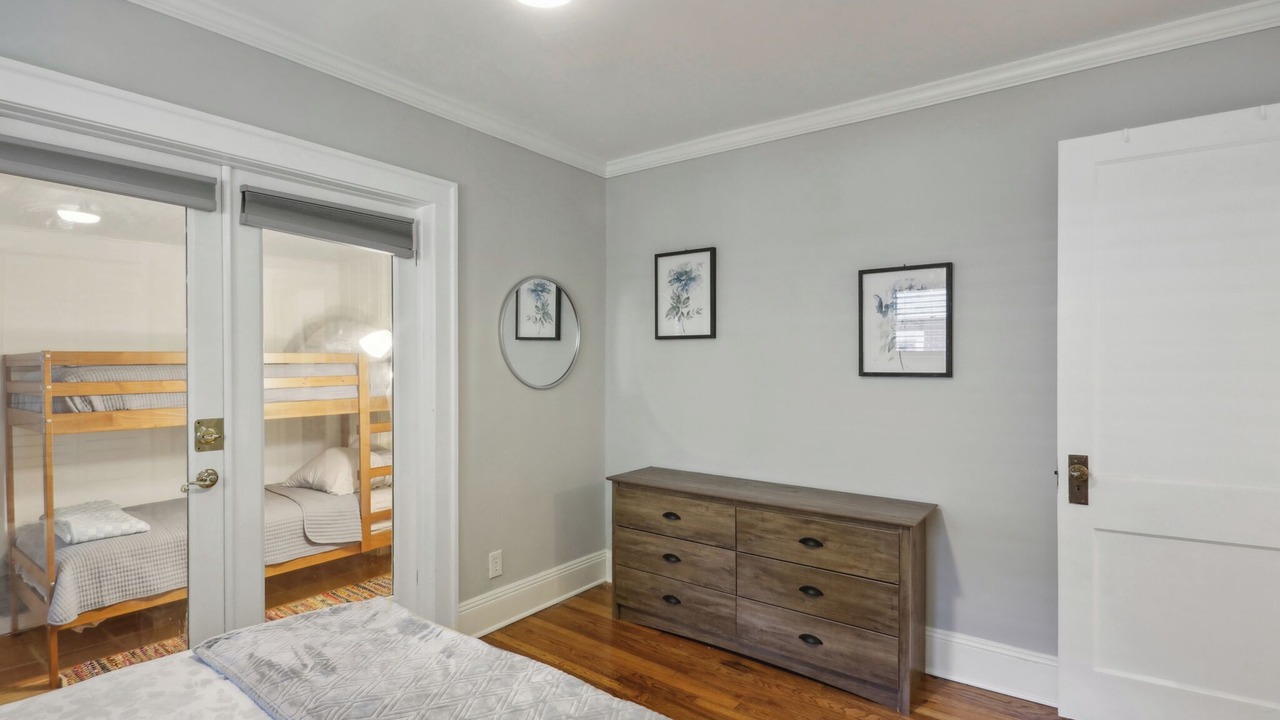 Photo of Bedroom in Glenwood Park