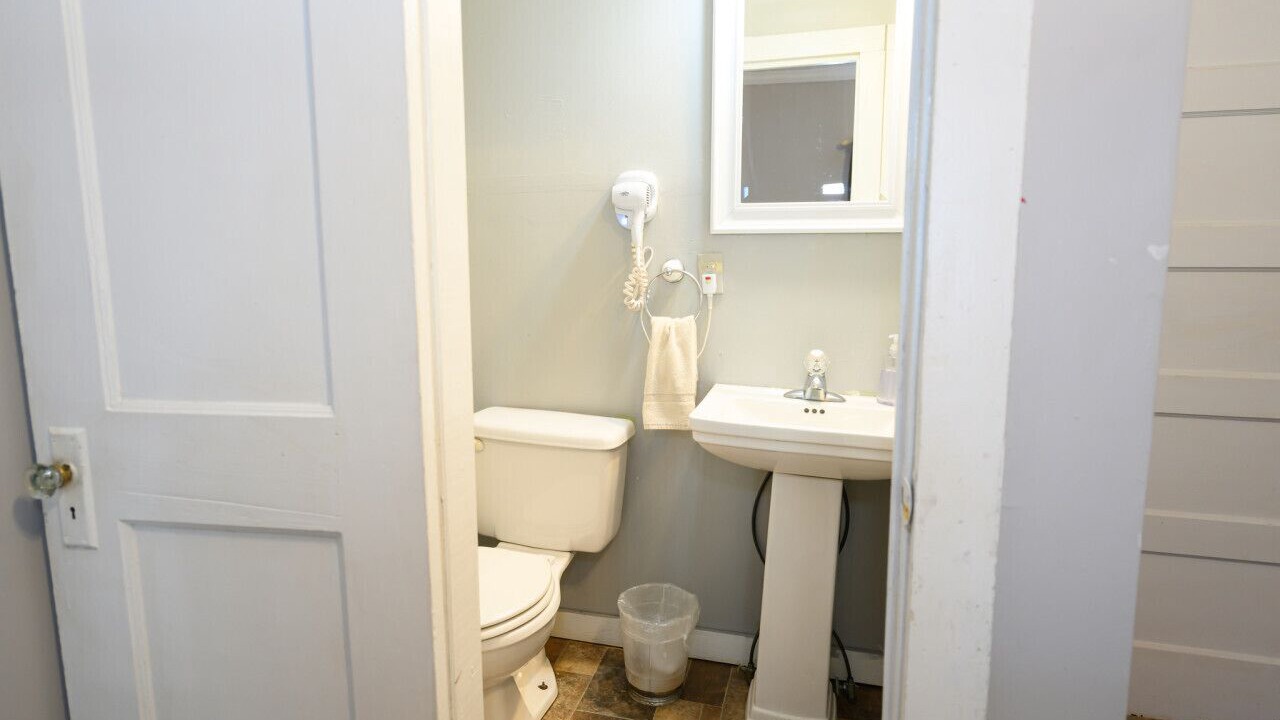 Photo of Bathroom in Lake Village