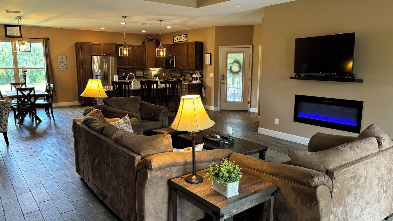 Photo of Livingroom in Brewton