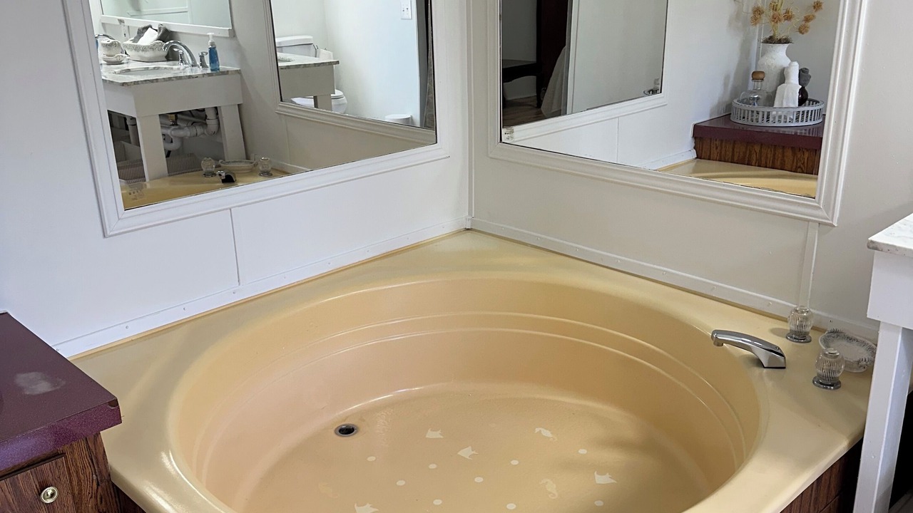 Photo of Bathroom in Northport