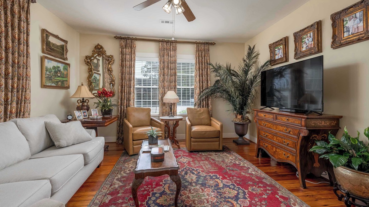 Photo of Livingroom in Tuscaloosa