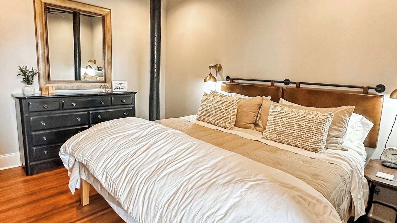 Photo of Bedroom in Tuscaloosa