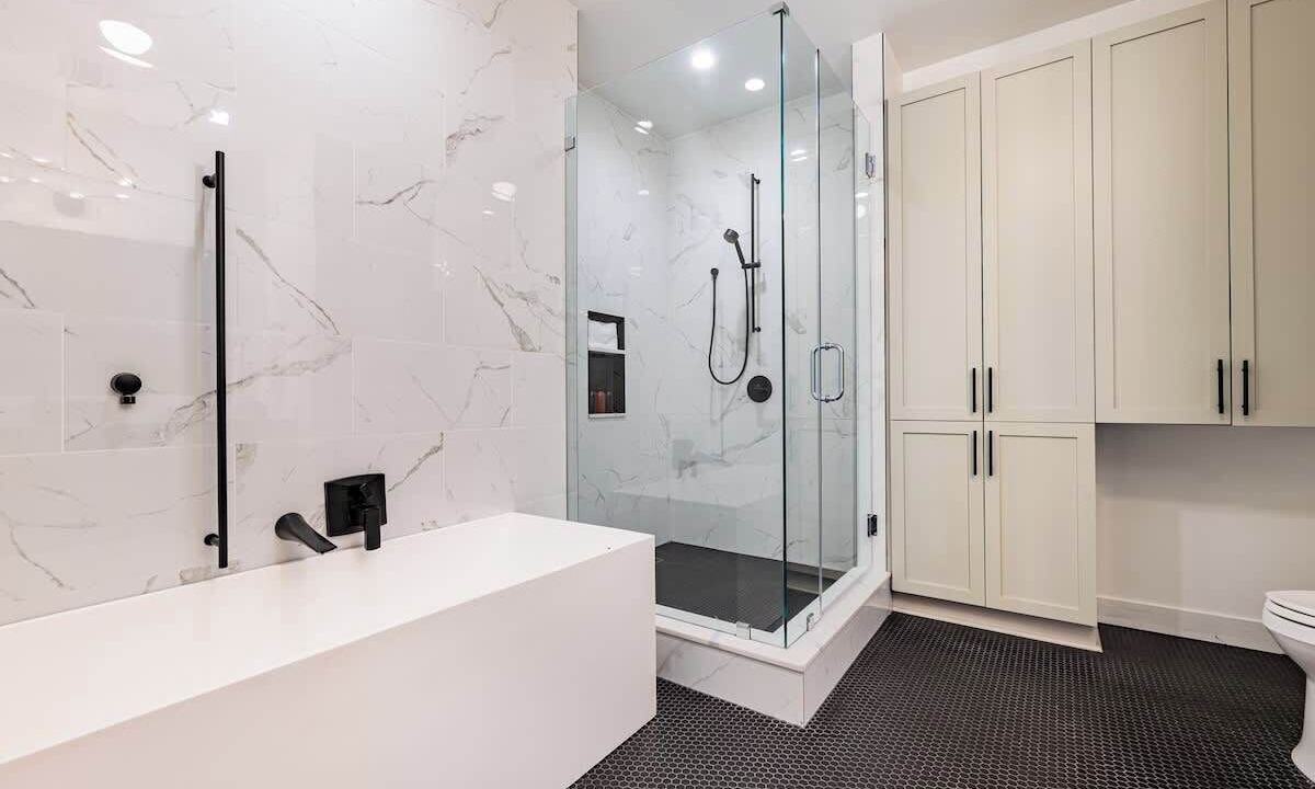 Photo of Bathroom in Central Business District