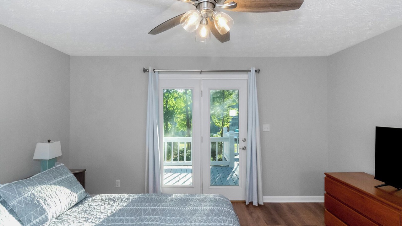 Photo of Bedroom in Eatonton