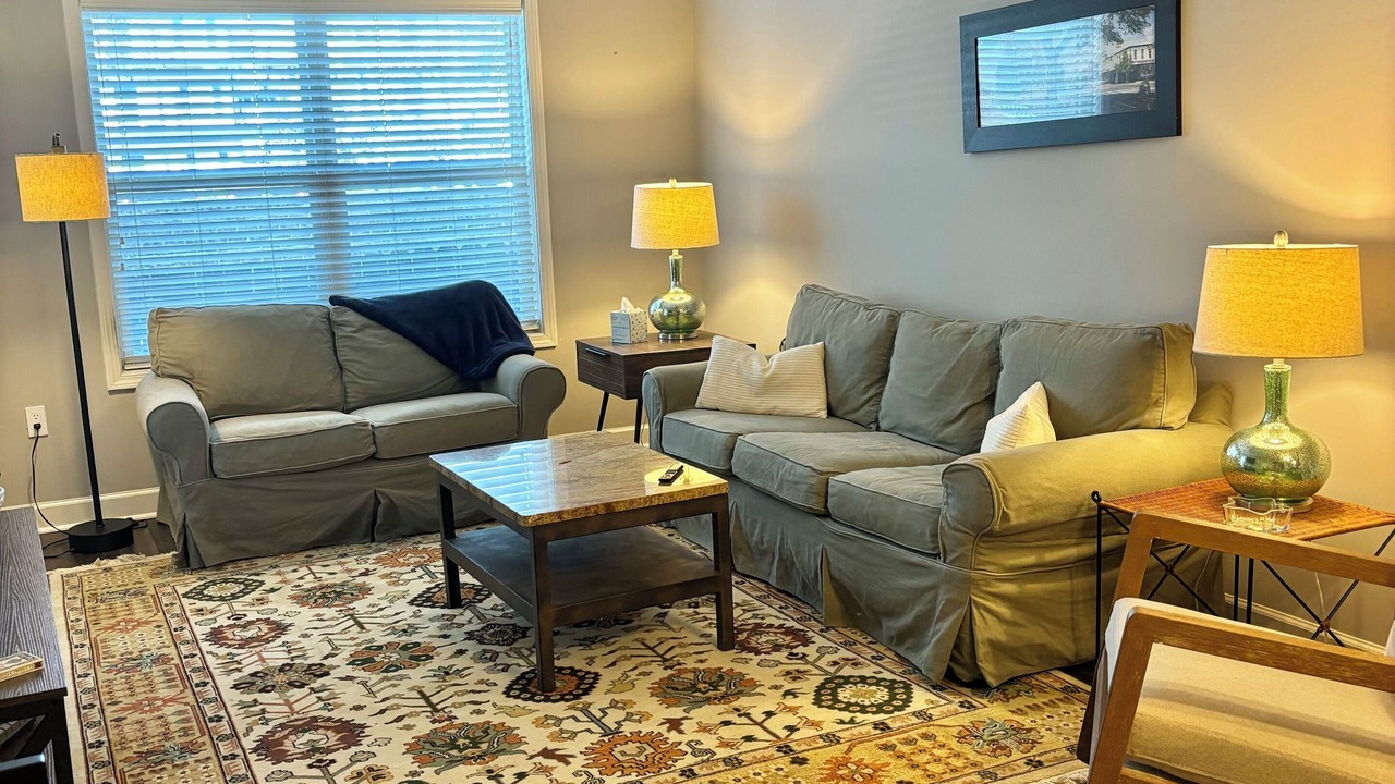 Photo of Livingroom in Auburn