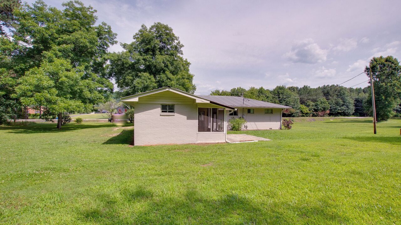 Photo of Outdoor in Groveoak