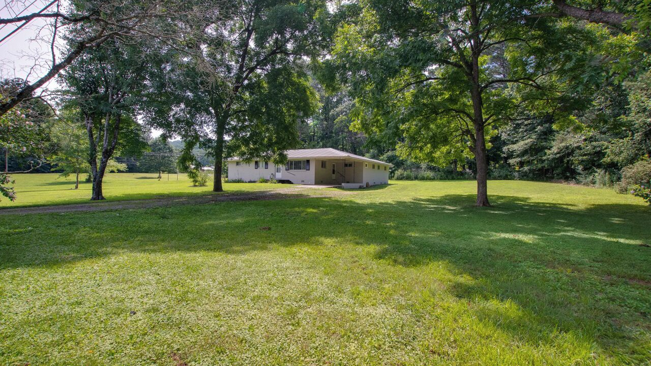 Photo of Outdoor in Groveoak