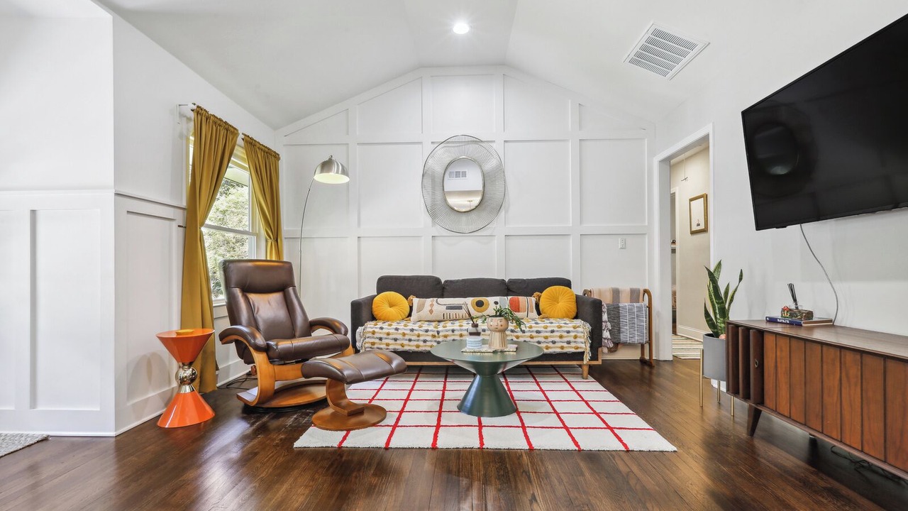 Photo of Livingroom in Decatur