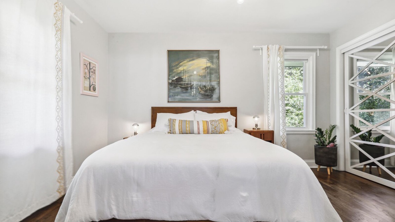 Photo of Bedroom in Decatur