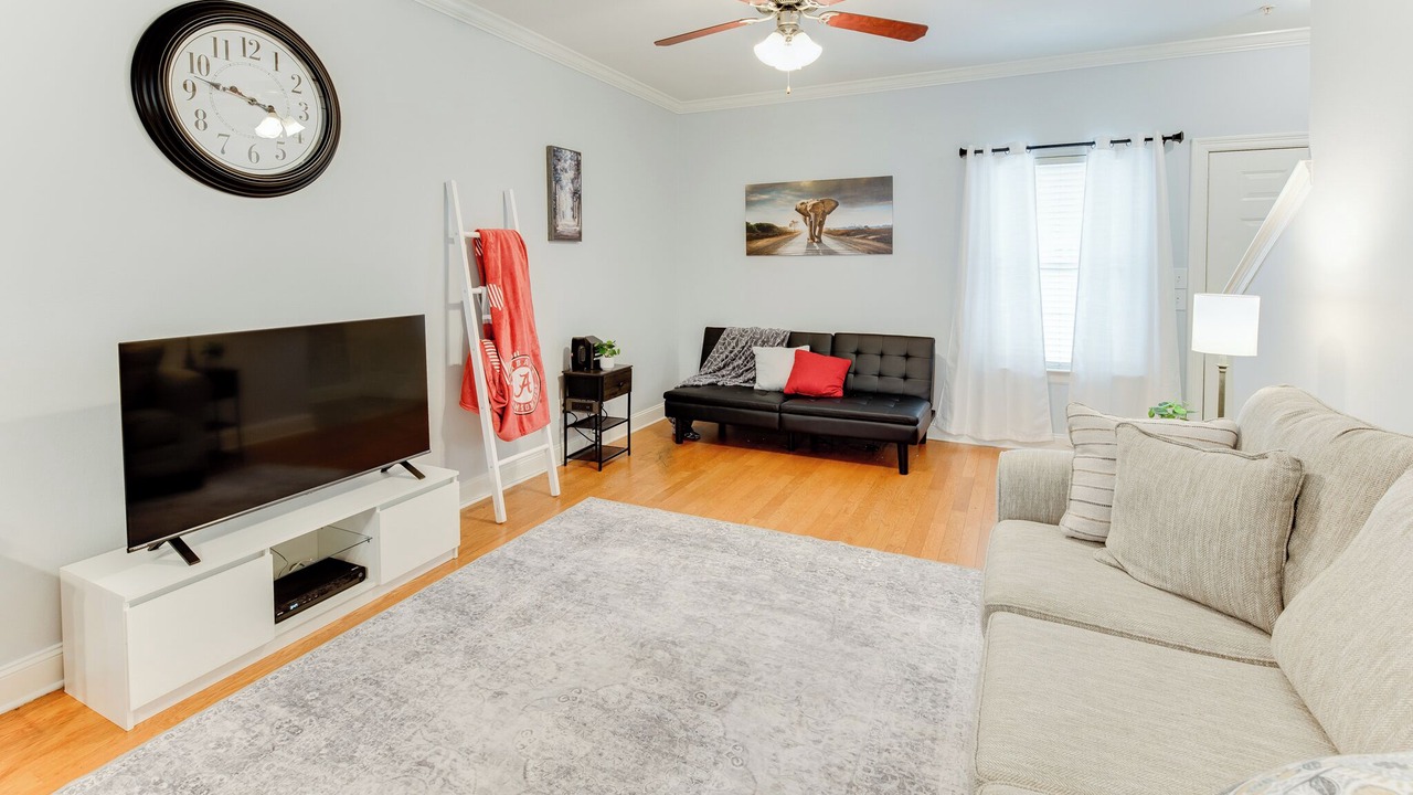 Photo of Livingroom in Tuscaloosa
