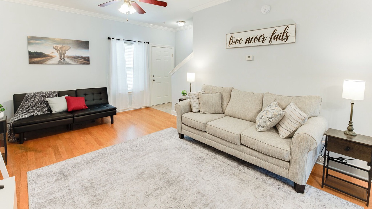 Photo of Livingroom in Tuscaloosa