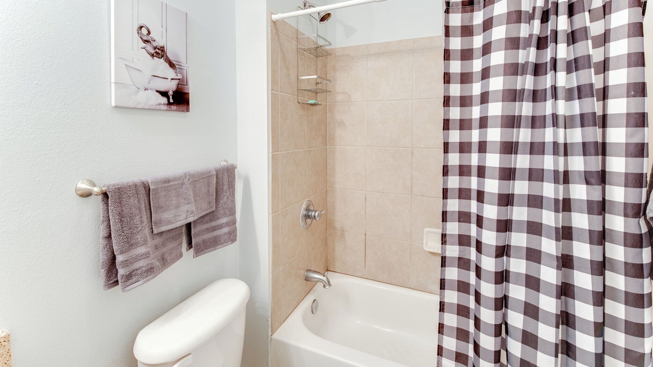 Photo of Bathroom in Tuscaloosa